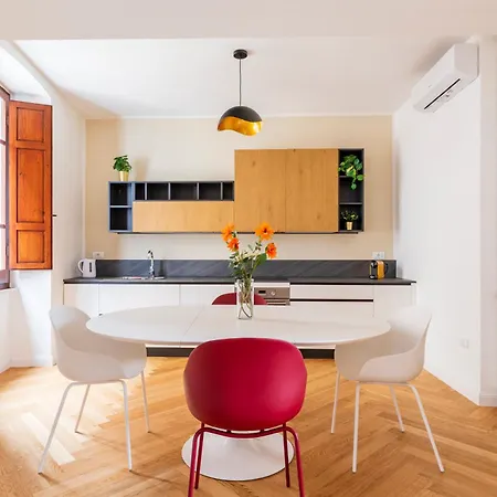 10' From The Sea, In The Center Of Apartman Cagliari