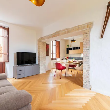 10' From The Sea, In The Center Of * Cagliari