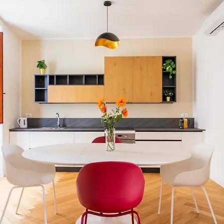 Apartman 10' From The Sea, In The Center Of Cagliari